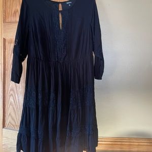 Black TORRID dress size 0. Worn once for a wedding. There is lace.